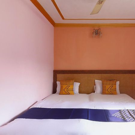 Spot On 75963 Hotel Prince Bodh Gaya Eksteriør bilde