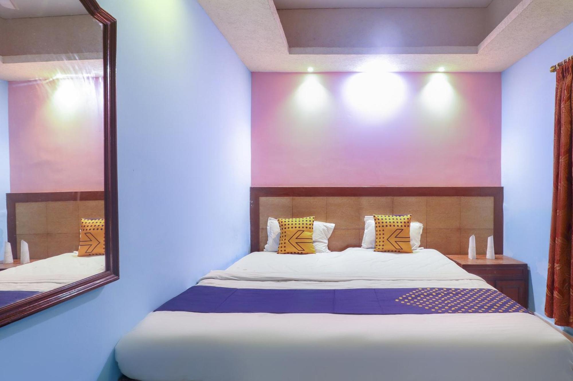 Spot On 75963 Hotel Prince Bodh Gaya Eksteriør bilde